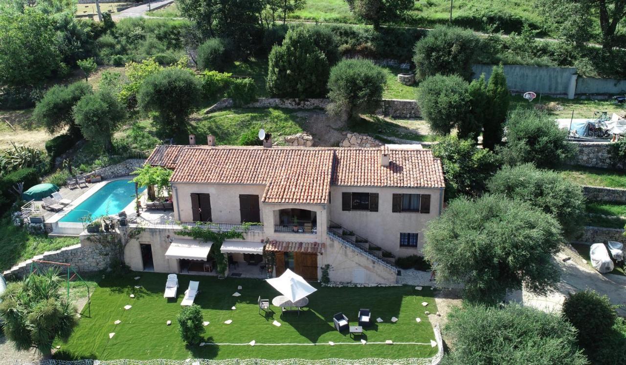 Aux Balcons du Riou avec vue mer 180 degrés Vence Exterior foto